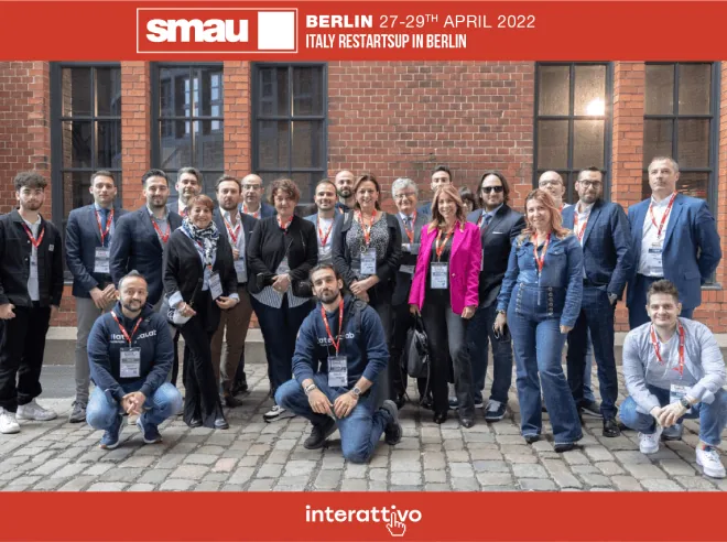 Foto di gruppo delle startup italiane a SMAU Berlino 2022
